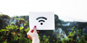 How to Extend WiFi Range Outside via Your Laptop
